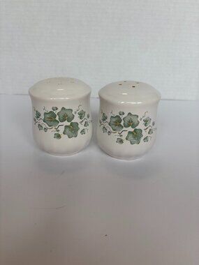 Vintage Corelle Callaway Ivy Pattern Salt and Pepper Shakers